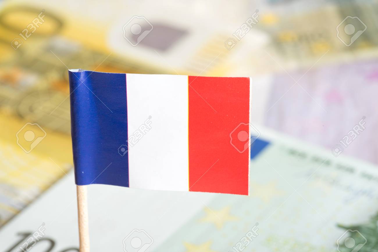 You are currently viewing انتقال پول از فرانسه به ایران روش ارسال پول از پاریس