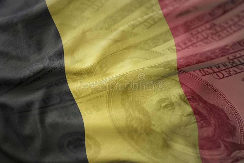 You are currently viewing روش های ارسال پول از ایران به بلژیک و تبدیل ریال به یورو